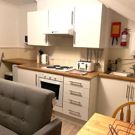 Seaford Lodge Apartments เวสตัน-ซูเปอร์-แมร์ ภายนอก รูปภาพ