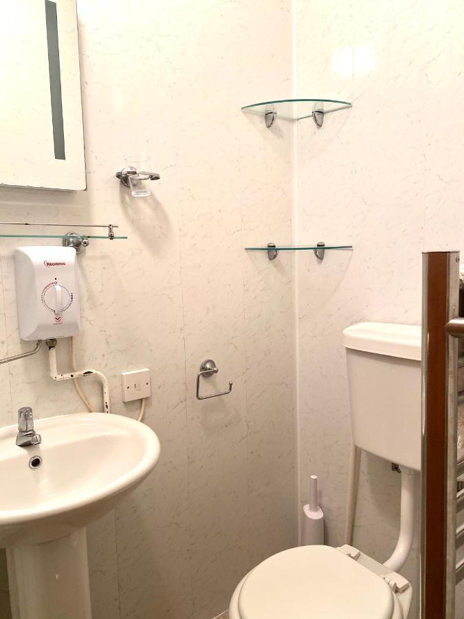 Seaford Lodge Apartments เวสตัน-ซูเปอร์-แมร์ ภายนอก รูปภาพ
