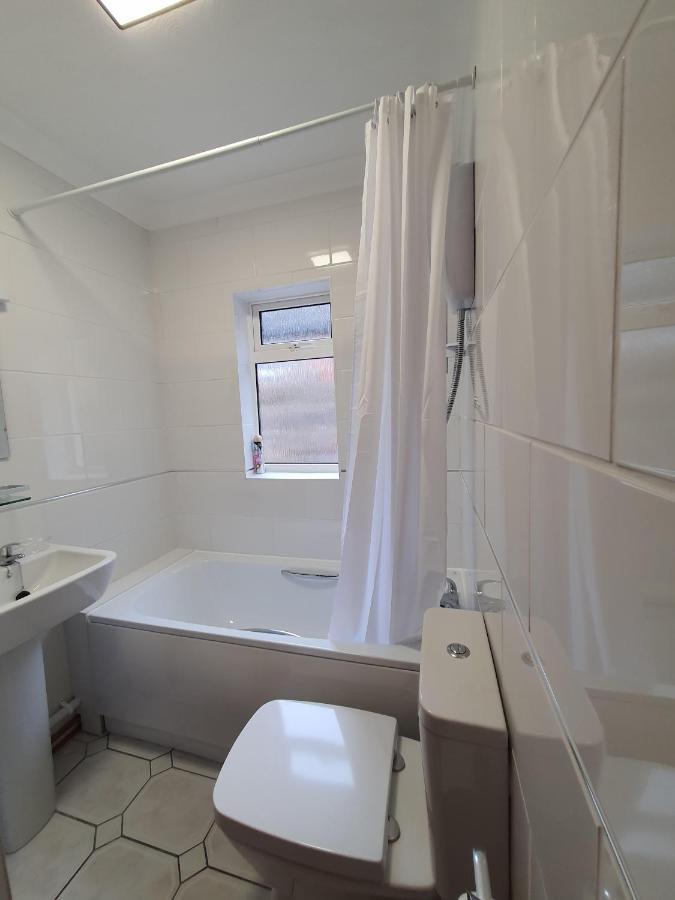 Seaford Lodge Apartments เวสตัน-ซูเปอร์-แมร์ ห้อง รูปภาพ